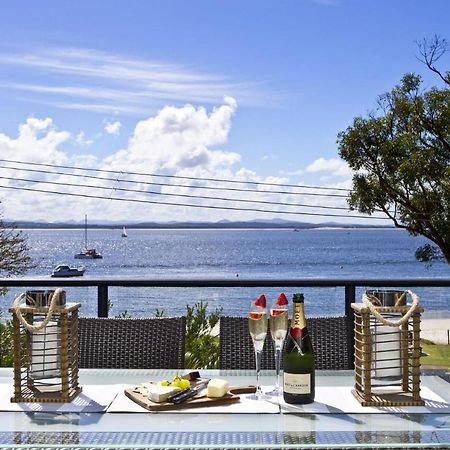 Dutchie'S Dream - Glorious Views And Opposite Dutchies Beach Nelson Bay Eksteriør bilde